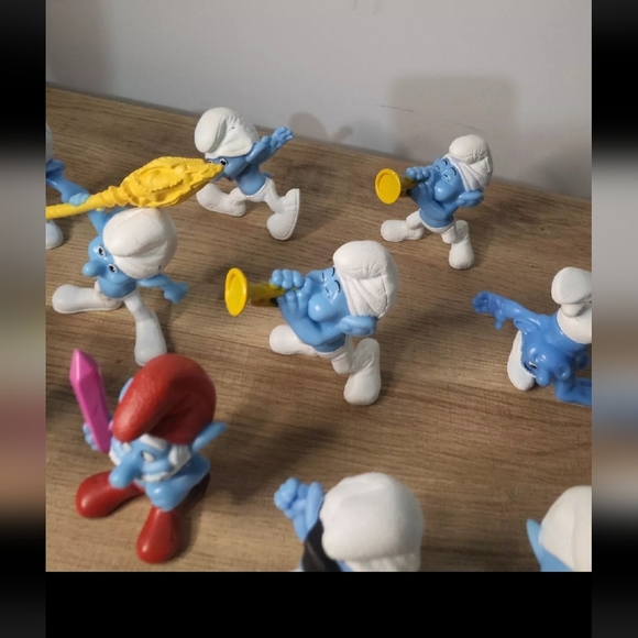 The Smurfs 2013 11 Mini Figures - Picture 7 of 10